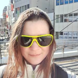 Meet your Posher, Andrea